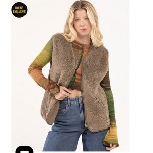BDG Urban Outfitters Borg Womens Sherpa Vest